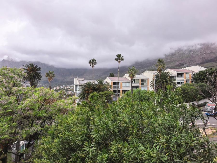 2 Bedroom Property for Sale in Tamboerskloof Western Cape